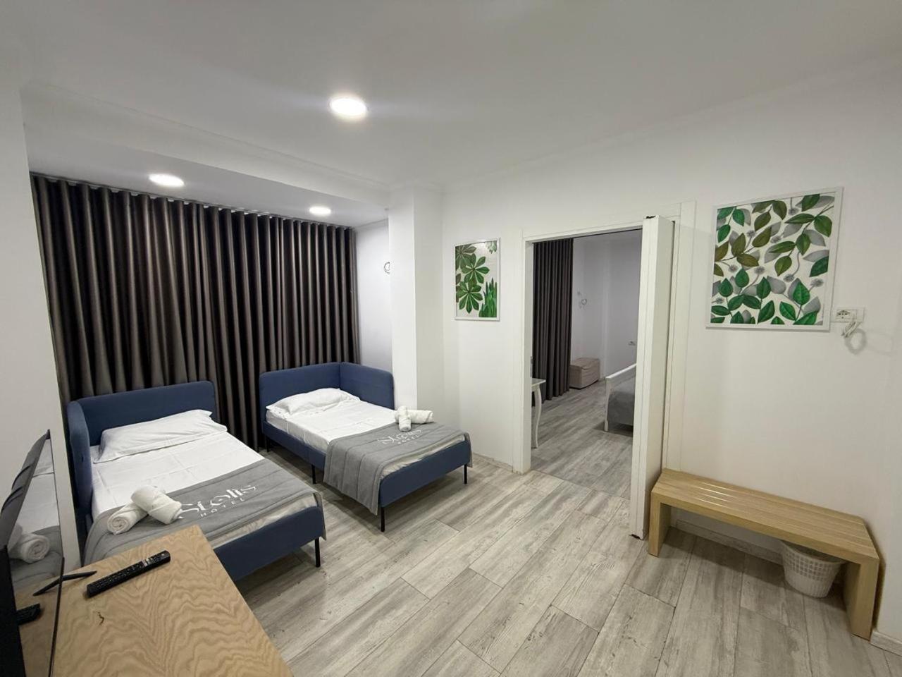 Hotel Stolis Himare Bagian luar foto