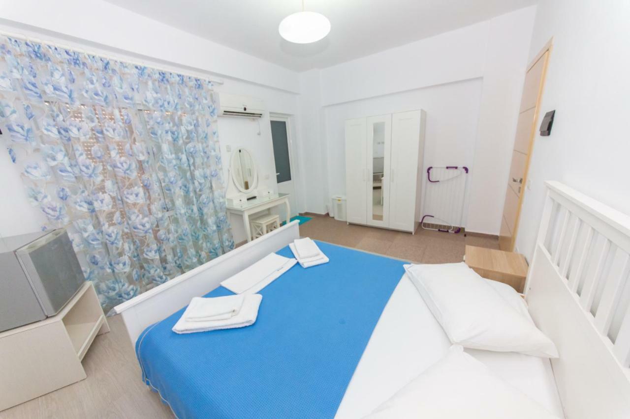 Hotel Stolis Himare Bagian luar foto